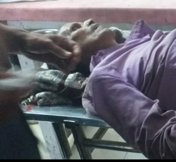 भतीजे ने ताऊ में गोली मारी, हालत गंभीर