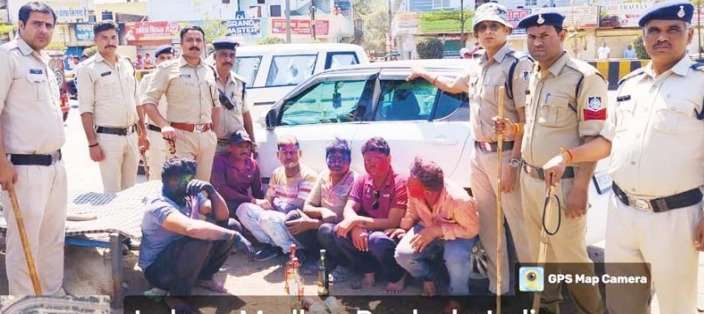 मिड नाईट पंजाबी ढाबे से अवैध शराब की खेप पकड़ी