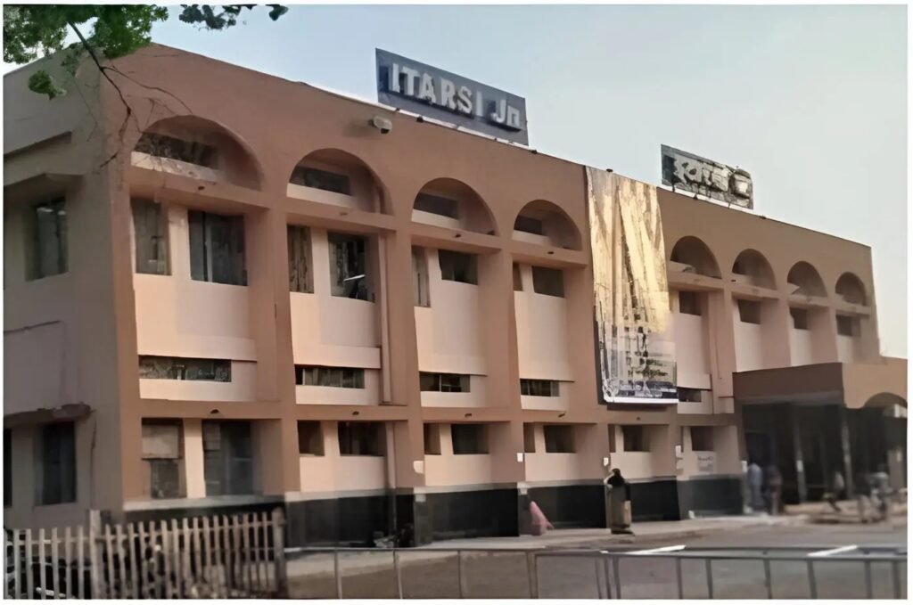 इटारसी नर्मदापुरम  रेलवे स्टेशन को मिला  आई एस ओ 14001सर्टिफिकेट