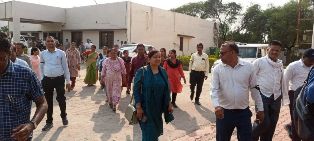 बैढ़न कॉलेज में सहायक प्राध्यापक के साथ मारपीट से गुस्से में प्रोफेसर