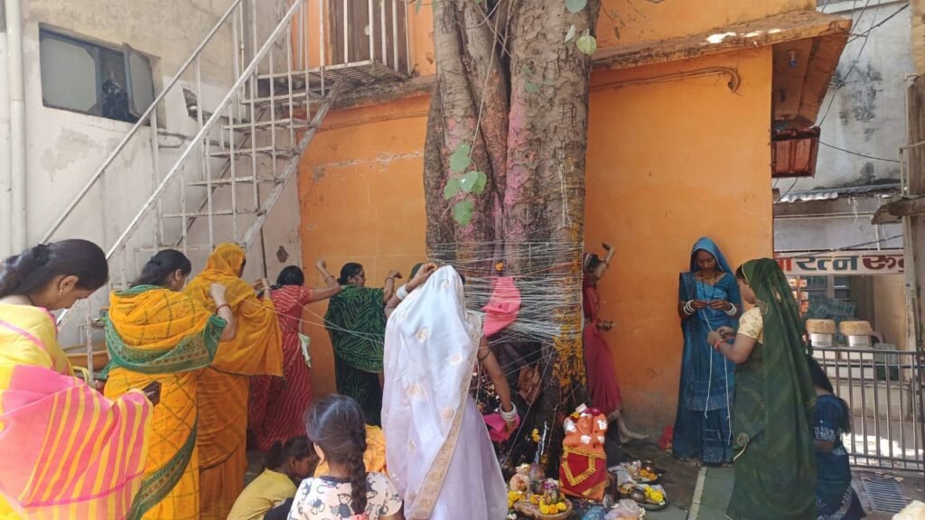 आज दशा माता की पूजा की जा रही