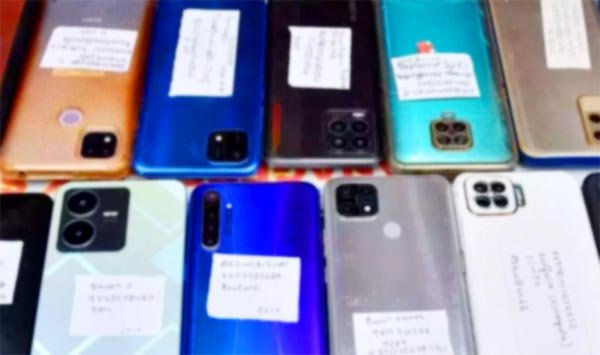 GRP ने चोरी गए 450 मोबाइल फोन रिकवर किये