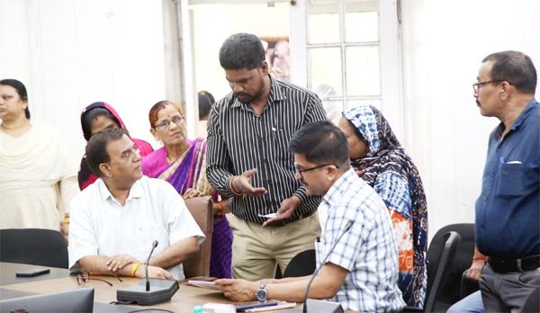 जनसुनवाई: बच्चे की टीसी भी मिली फीस भी किश्तों में हुई