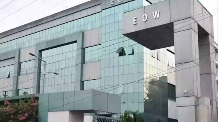 षड्यंत्र रच किया 2.45 करोड़ का गबन