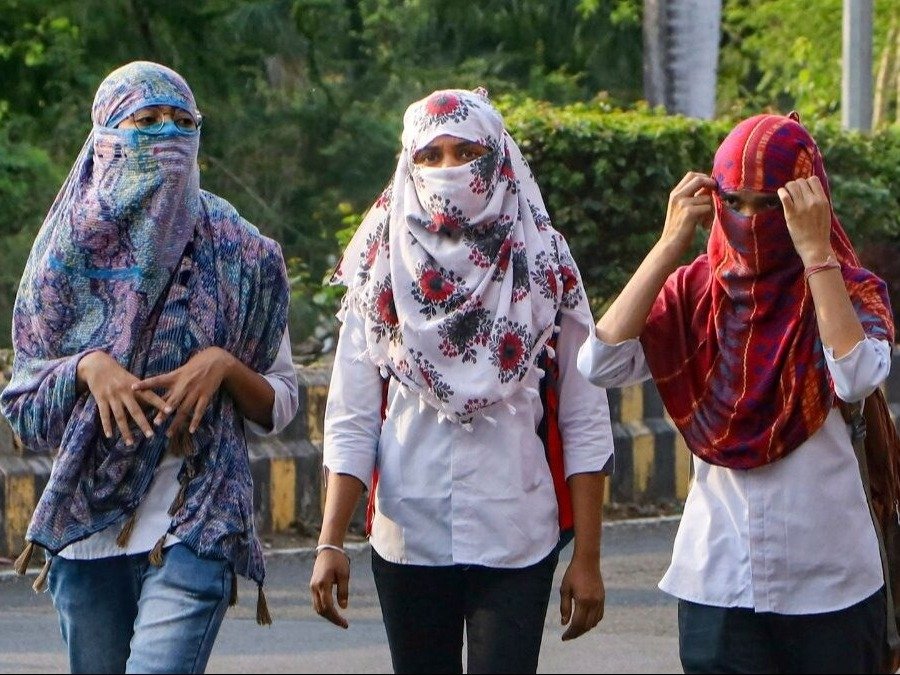 रतलाम में पारा 44.2, स्कूलों का समय बदला 