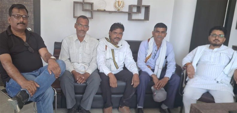 मान्यता नवीनीकरण नियम सरल हों और स्कूली बसों का परमिट तीन साल का ही रहे