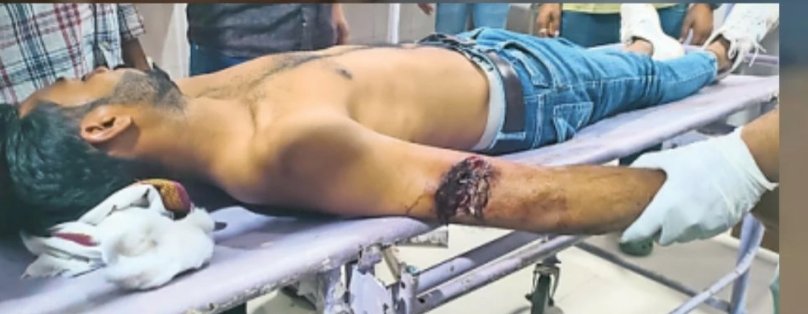 मुरैना में तनाव: आरोपियों के मकान तोड़ने की मांग पर अड़े दलित