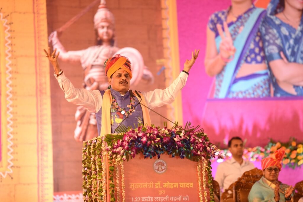 महिलाओं के खाते में 1552 करोड़ ट्रांसफर,सुरखी से इंद्री के बीच बनेगा पुल 