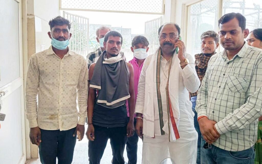 सड़क दुर्घटना में घायल युवक की मौत