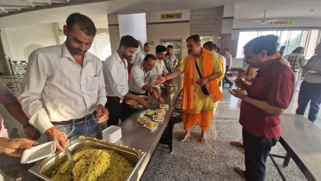 अन्नक्षेत्र में 29 से हर दिन प्रातः 6 से 8 तक निःशुल्क अल्पाहार 