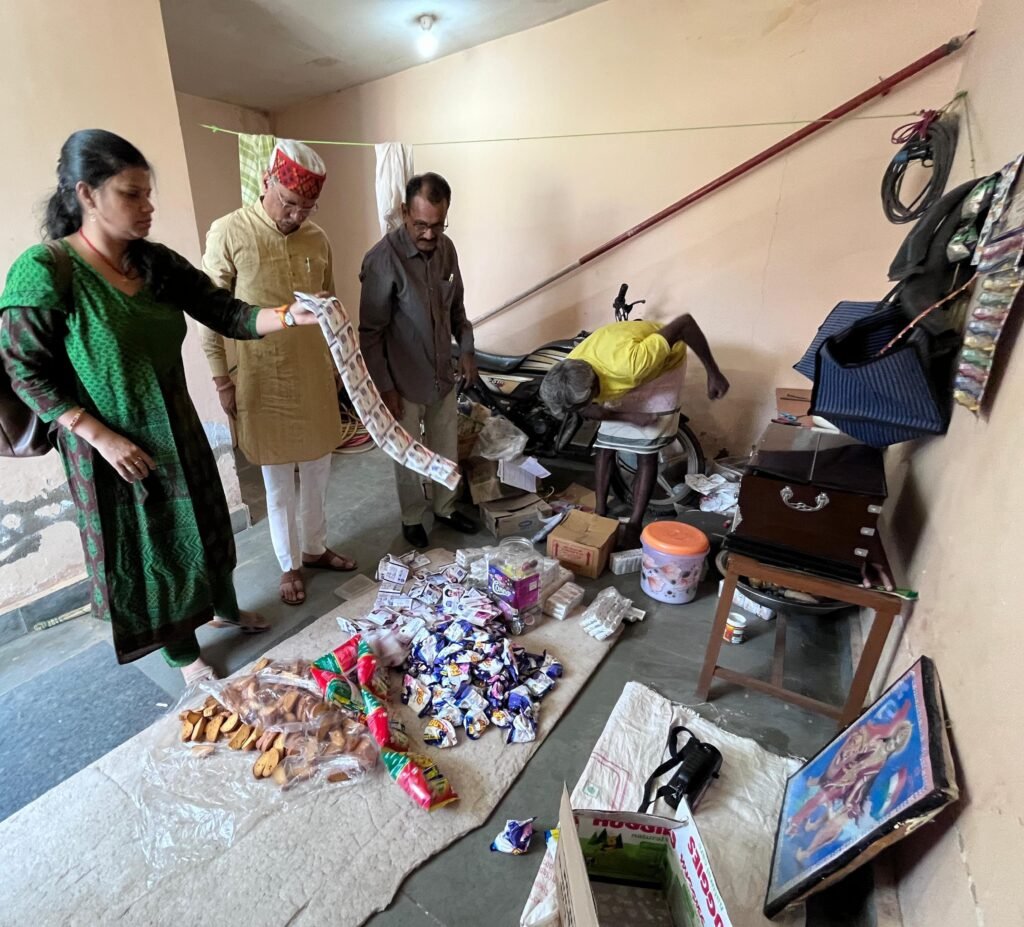 दमोह के ग्राम टोरी में छात्रावास का बाल आयोग ने किया निरीक्षण, धर्म विरोधी गतिविधियां उजागर