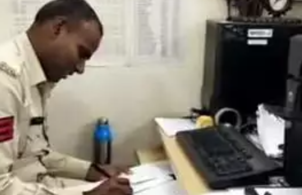 पवन चक्की से 320 मीटर कॉपर वायर चोरी