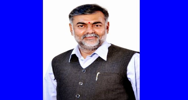 प्रभारी मंत्री से गुहार: जिले में अवैध उत्खनन और परिवहन पर अंकुश लगे