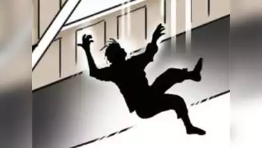 भोपाल में पति से अलग रह रही विवाहिता ने छत से कूदकर की आत्महत्या