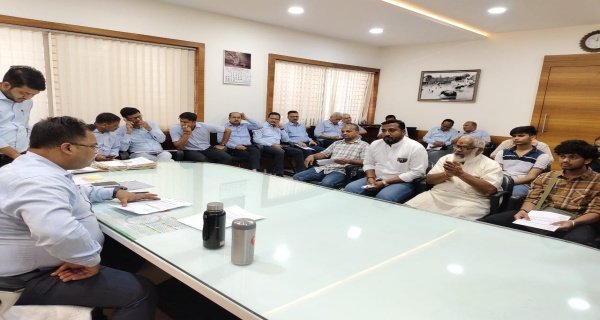 रोड निर्माण के पूर्व सीवरेज व पेयजल की लाईन डालें