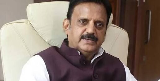 उप मुख्यमंत्री शुक्ल के आश्वासन पर संविदा स्वास्थ्य कर्मचारी संघ की हड़ताल समाप्त