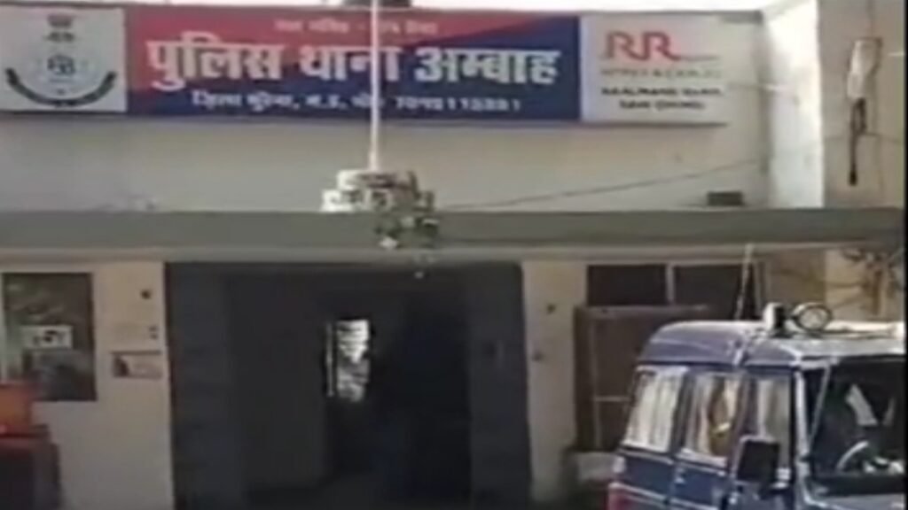 छात्रों के दो गुटों के बीच ताबड़तोड़ फायरिंग, एक की मौत, चार घायल