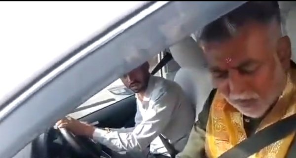 प्रहलाद पटेल ने अधिकारियों के प्रति अभद्र भाषा का किया इस्तेमाल