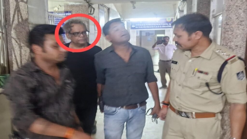 एन जॉन केम को देर रात अस्पताल लाया गया