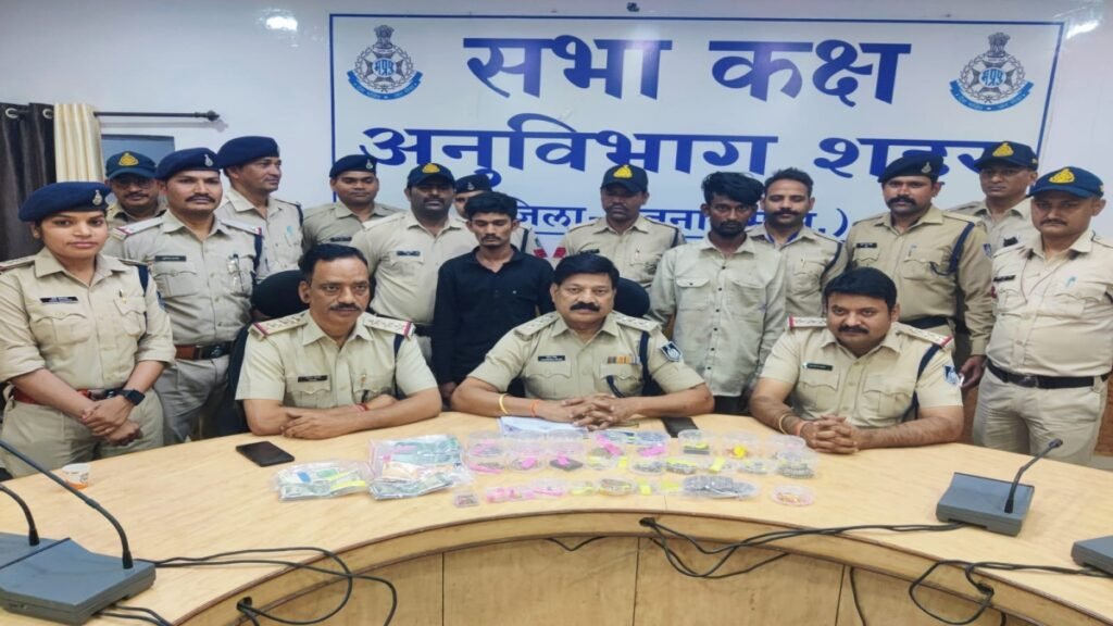 पुरानी आबकारी में हुई चोरी का खुलासा,दो आरोपी गिरफ्तार