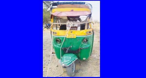 ऑटो से हो रही थी गौमांस की तस्करी बजरंग दल ने पकड़ा और पुलिस को सौंपा