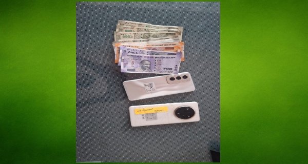 आईपीएल क्रिकेट सट्टा खेलते दो सटोरिए पकड़ाए