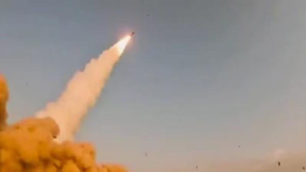 ईरान ने साना अंतरराष्ट्रीय हवाई अड्डे पर इजरायली हवाई हमलों की निंदा की