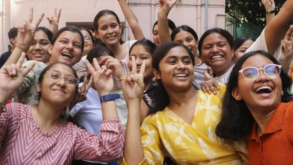 सतना जिले के 6 और मैहर जिले के 4 छात्र-छात्राओं ने मेरिट में बनाया स्थान