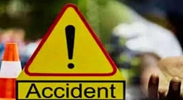 जिम्बाब्वे में सड़क दुर्घटना में 12 की मौत