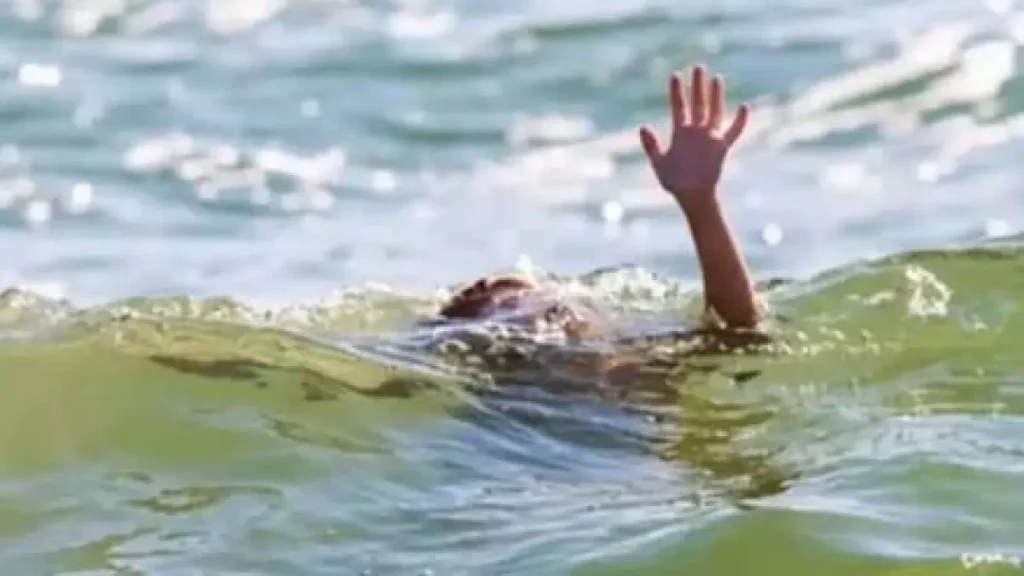 बड़ा तालाब में बाइक पार्ट्स कारोबारी की डूबने से मौत