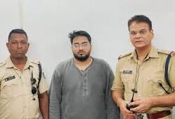 कॉलेज छात्राओं से रेप का पांचवां आरोपी नबील अरेस्ट, अब अबरार की तलाश