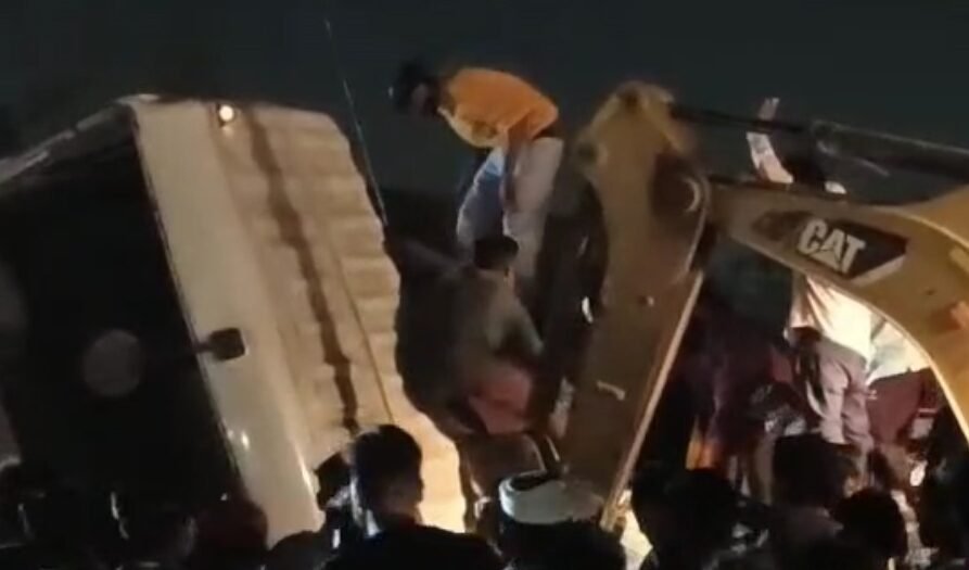 कनाडिया बायपास पर भीषण हादसा, एक की मौत