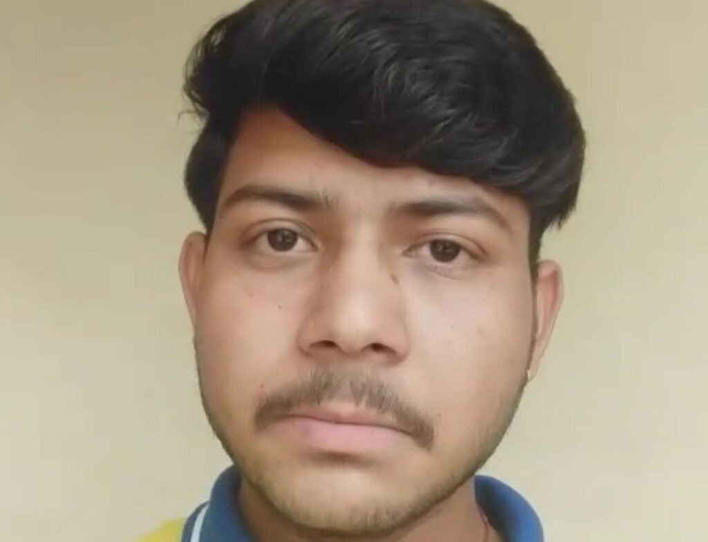 खंडवा के किसान का बेटा 12वीं में चौथे स्थान पर