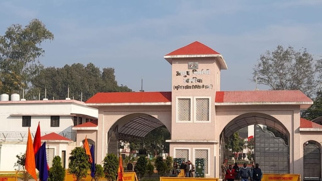 सैन्य, जिला-पुलिस प्रशासन, अलर्ट मोड पर