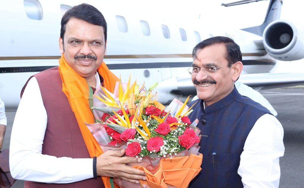 फडणवीस का वीडी ने किया स्वागत