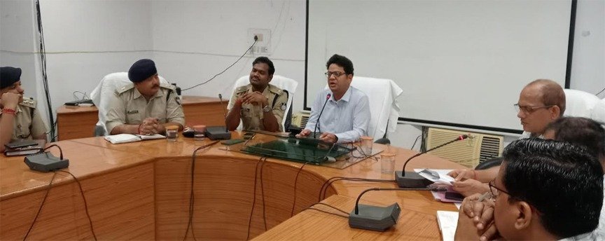 मुख्यमंत्री के प्रस्तावित कार्यक्रम के तैयारियों की समीक्षा बैठक सम्पन्न 