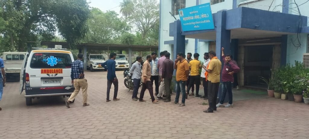 धबोटी में करंट से मजदूर की मौत, बिजली विभाग की लापरवाही पर ग्रामीणों का फूटा गुस्सा