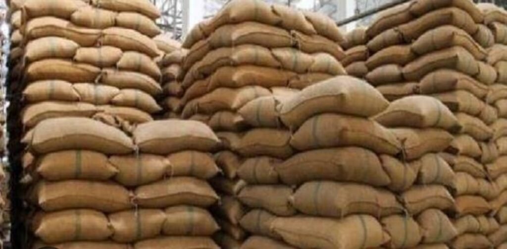 42.19 लाख के गेहूं की हेरा-फेरी