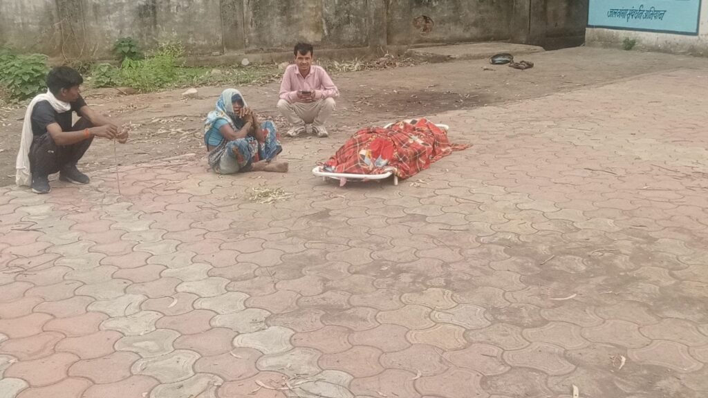 पारिवारिक कलह से तंग वृद्वा ने खाया जहर, मौत