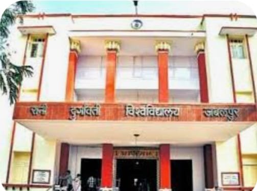 कुलपति पर लगे यौन उत्पीड़न के आरोपों की एसआईटी ने शुरू की जांच  