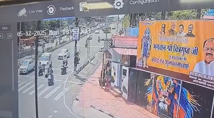 भोपाल के बाणगंगा चौराहे पर अनियंत्रित बस ने 8 गाड़ियों को कुचला एक युवती की मौत हो गई