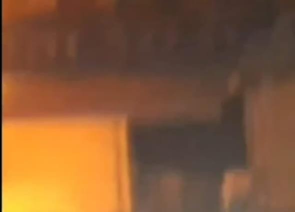 पिज़्ज़ा कैफे में भीषण आग