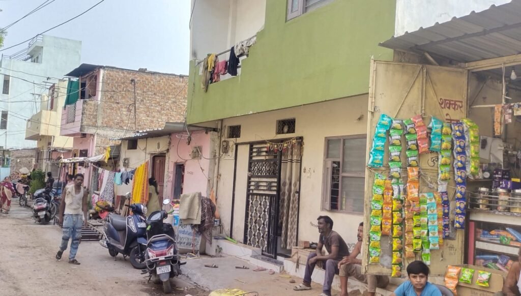 मालवीय नगर: रहवासियों को सता रही आशियाने की चिंता