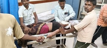 हंसिया मारकर पत्नी की हत्या, फिर जहर खाकर दी जान