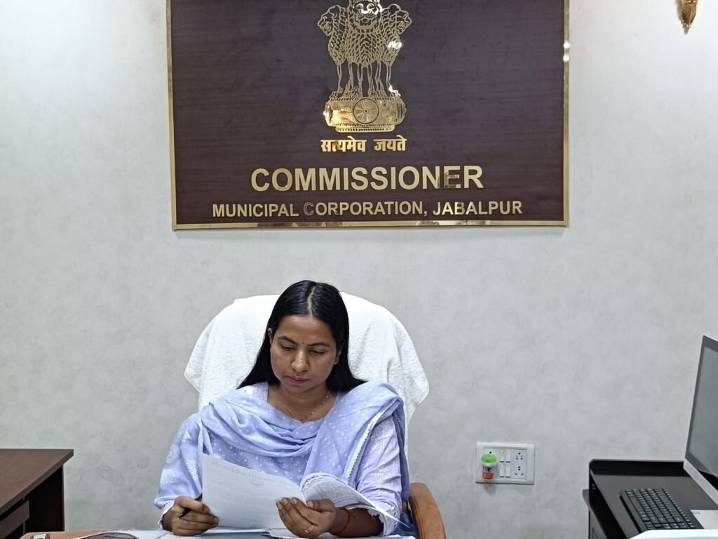 बारिश के समय 24 घंटे मोबाइल चालू रखें अधिकारी