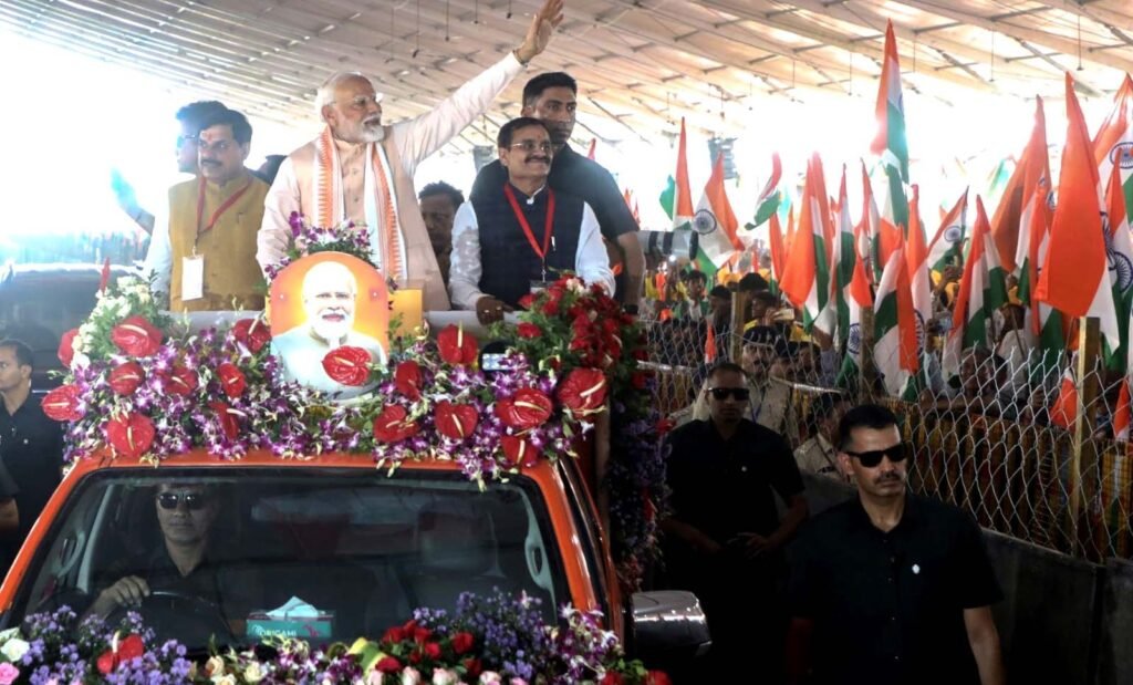 जंबूरी मैदान पहुंचे पीएम मोदी, महिला सशक्तिकरण महासम्मेलन को करेंगे संबोधित