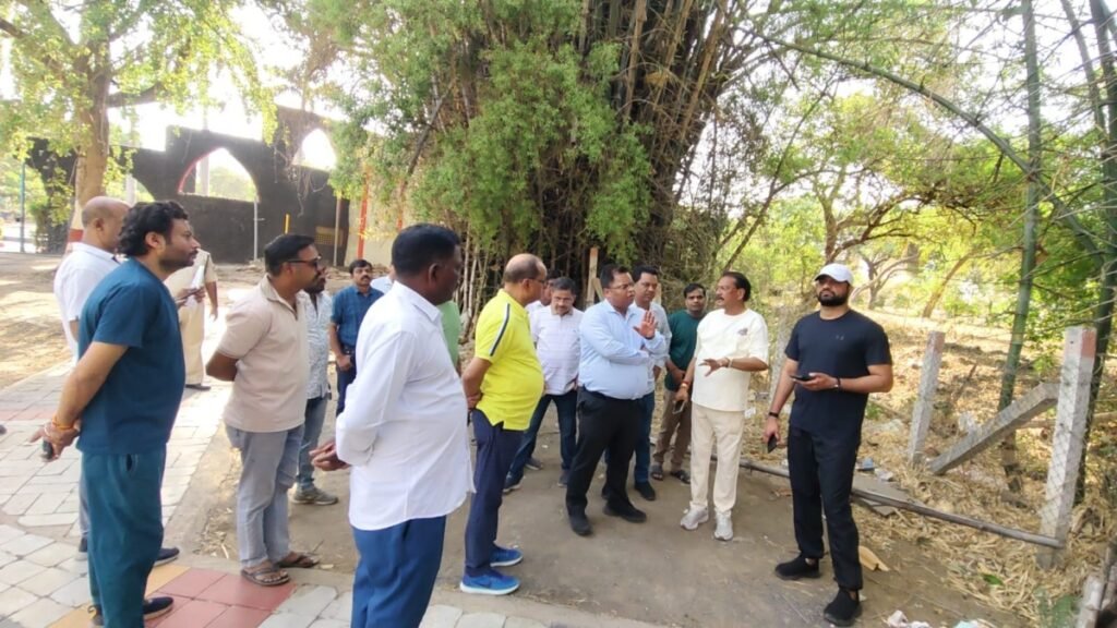 सातों दिन खुला रहेगा मेघदूत गार्डन, नर्सरी की जगह गुलाब गार्डन होगा विकसित