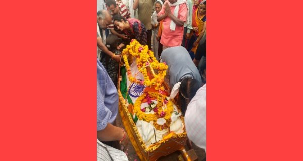 लोकतंत्र सेनानी राजेन्द्र शिवहरे का निधन, जिला प्रशासन ने दिया गार्ड ऑफ ऑनर