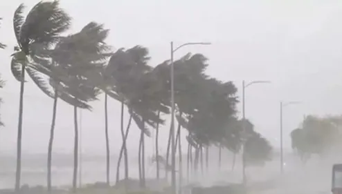 50 किमी की रफ्तार से आंधी चलने का येलो अलर्ट