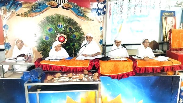 जिनसहस्रनाम महार्चना का भव्य आयोजन, भक्तों ने भक्ति में डुबकी लगाई